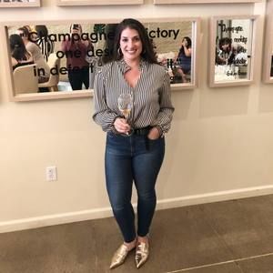 Meet your Posher, Andriana